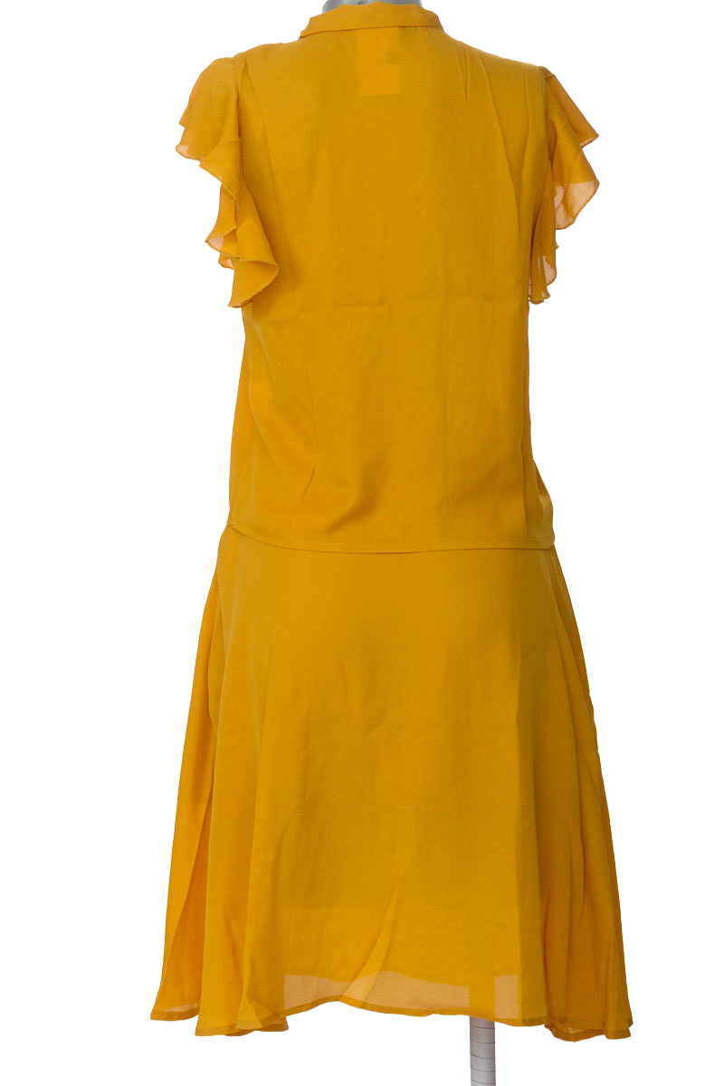 Vestido / Enterizo color Mostaza - Closeando