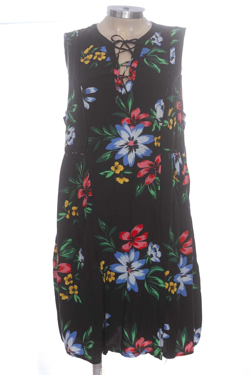 Vestido / Enterizo color Negro - Old Navy