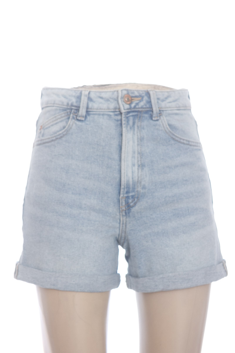 Short color Azul - Stradivarius