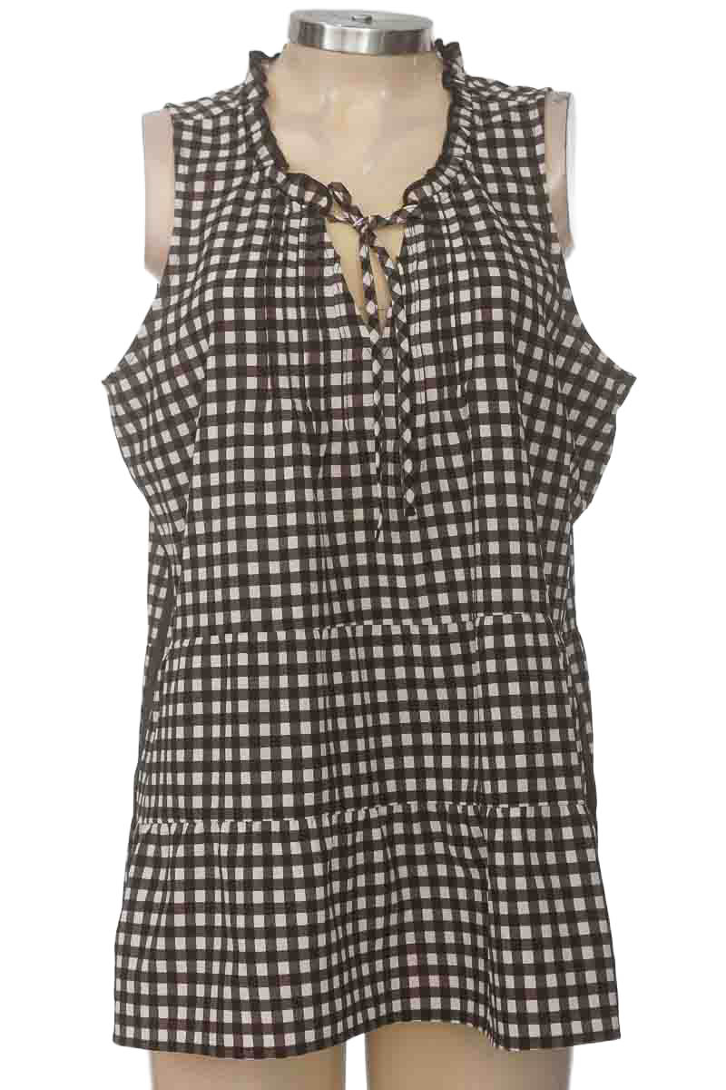 Top / Camiseta color Negro - Sanctuary