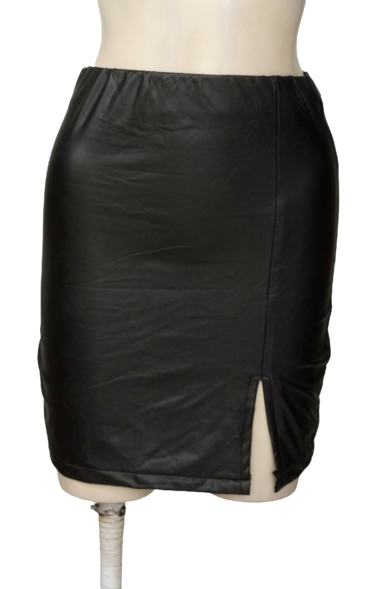 Falda color Negro - Closeando