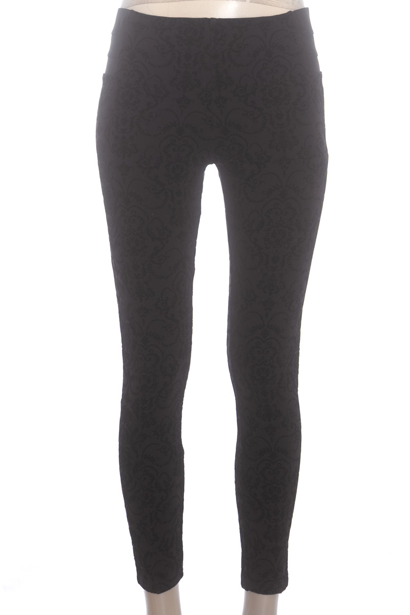 Pantalones color Negro - Basement