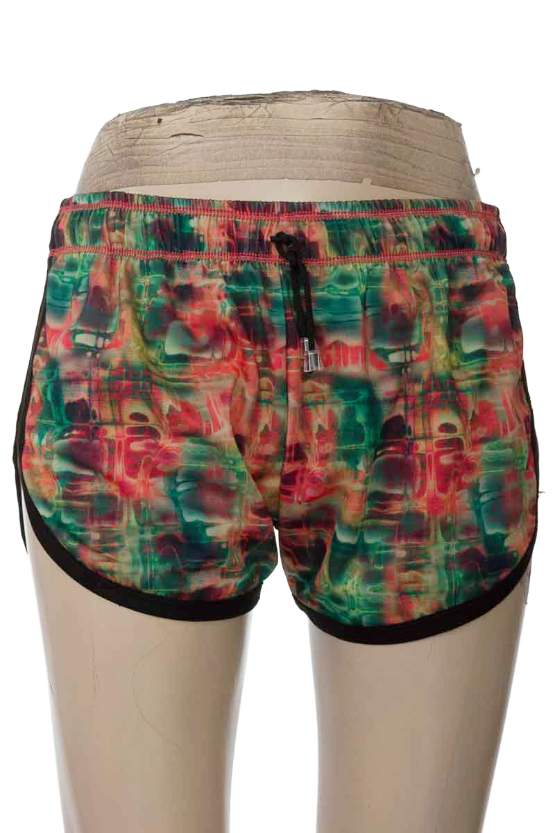 Ropa Deportiva / Salida de Baño color Estampado - Closeando