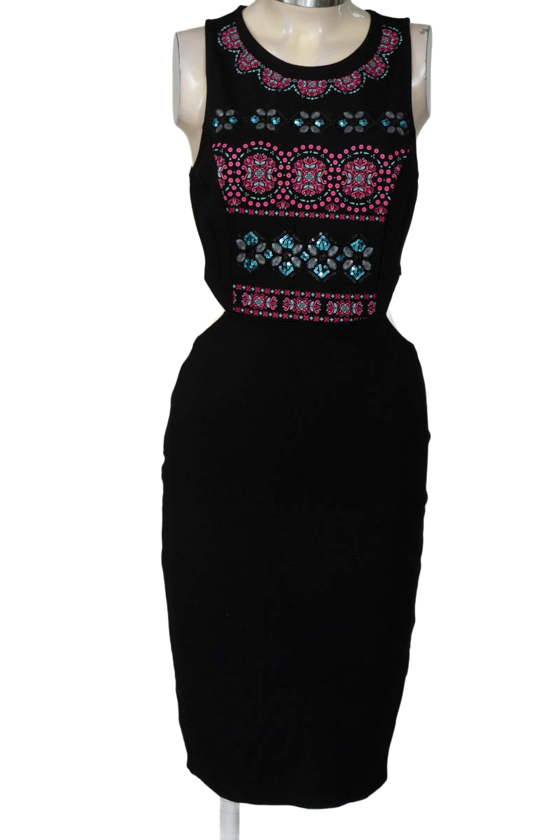 Vestido / Enterizo color Negro - Koaj