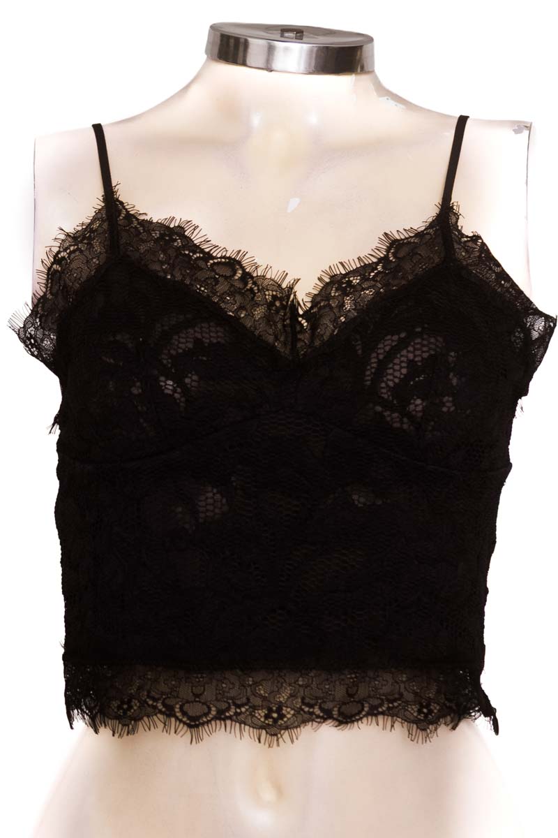 Top / Camiseta color Negro - Leonisa