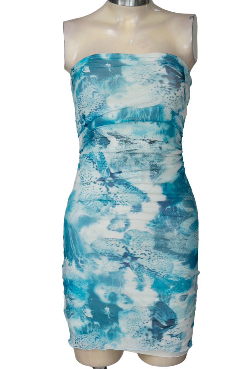 Vestido / Enterizo color Azul - Bershka