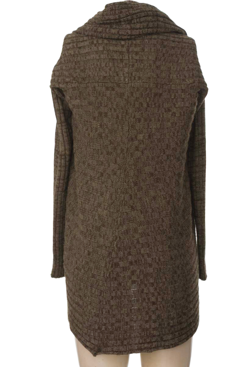 Sweater color Café - Closeando