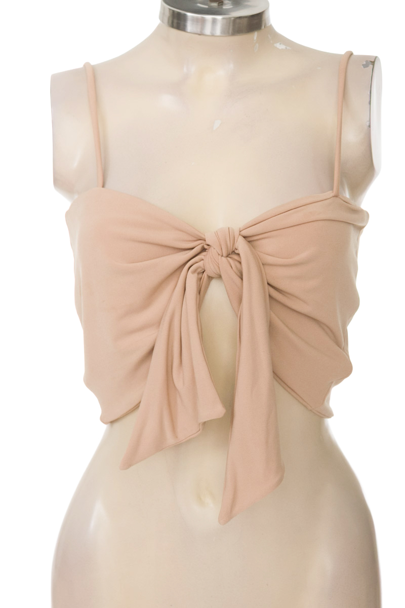 Top / Camiseta color Beige - Closeando