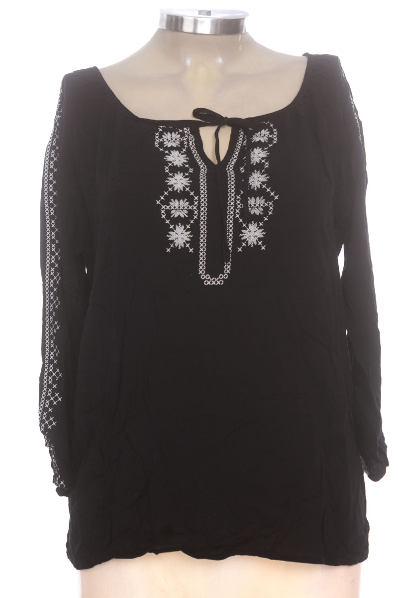 Blusa color Negro - Leonisa