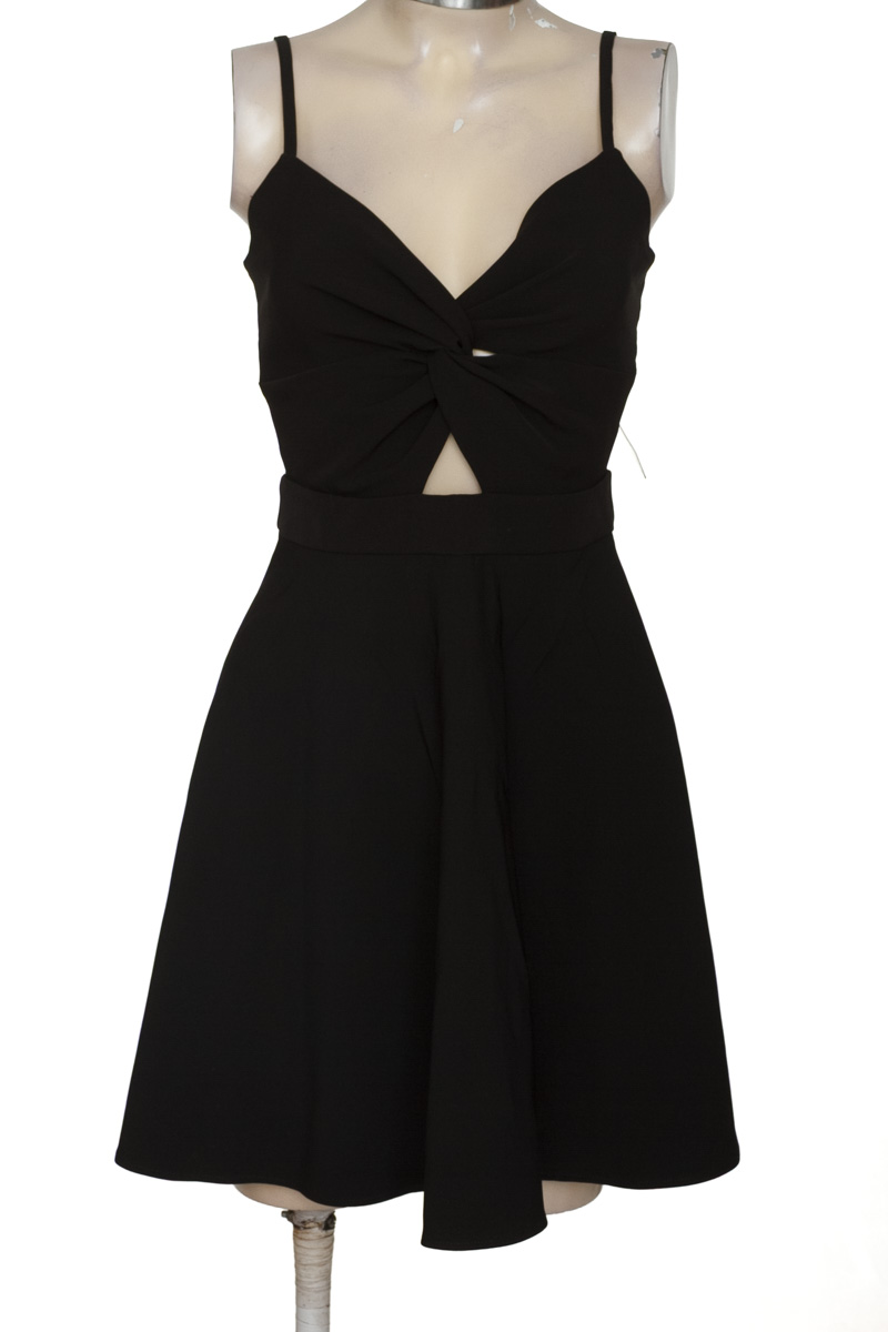 Vestido / Enterizo color Negro - Studio F