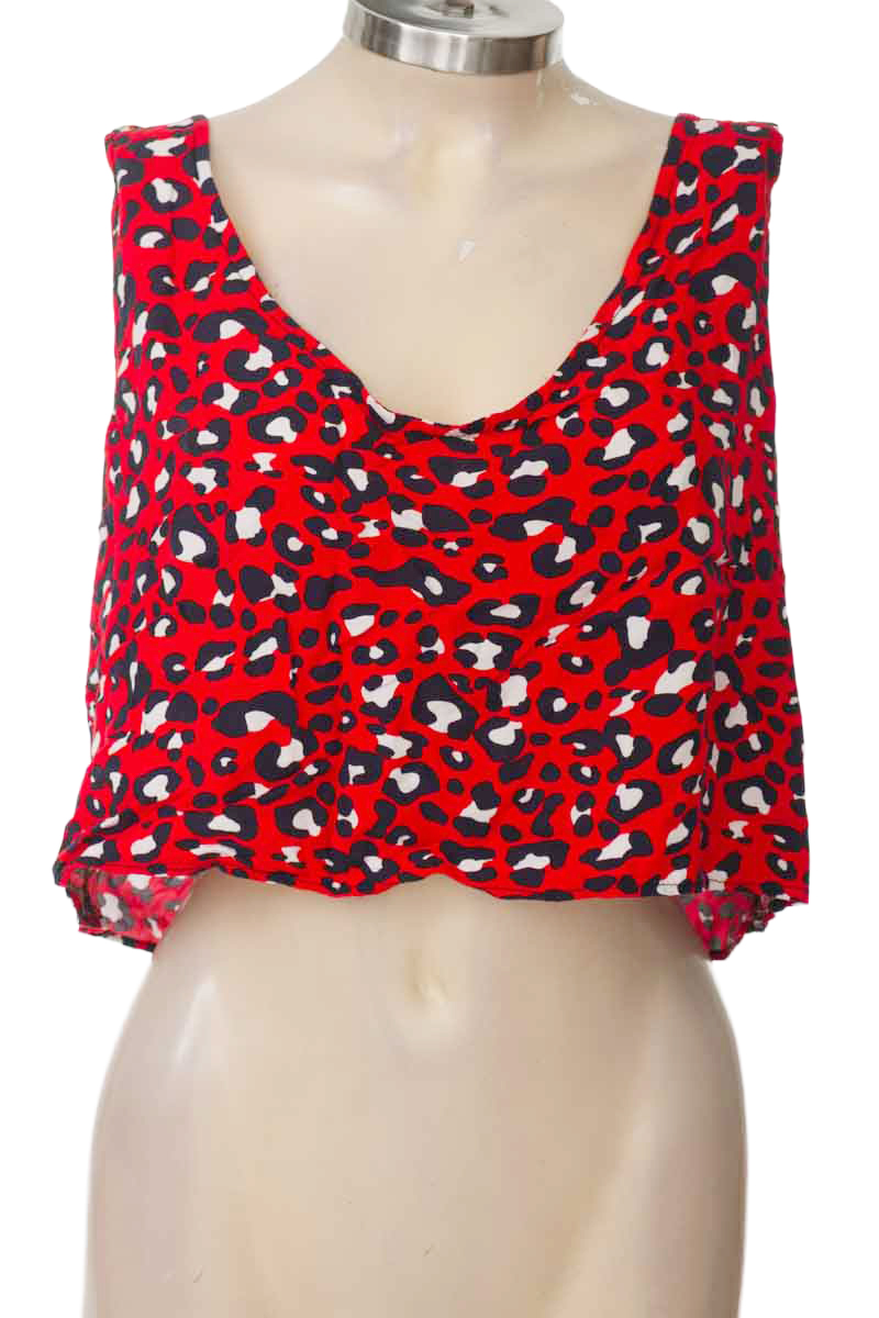Top / Camiseta color Rojo - Maga