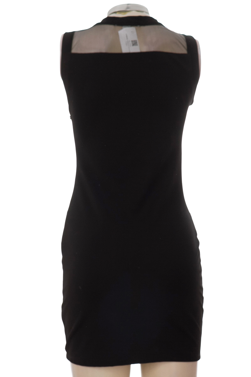 Vestido / Enterizo color Negro - Papaya