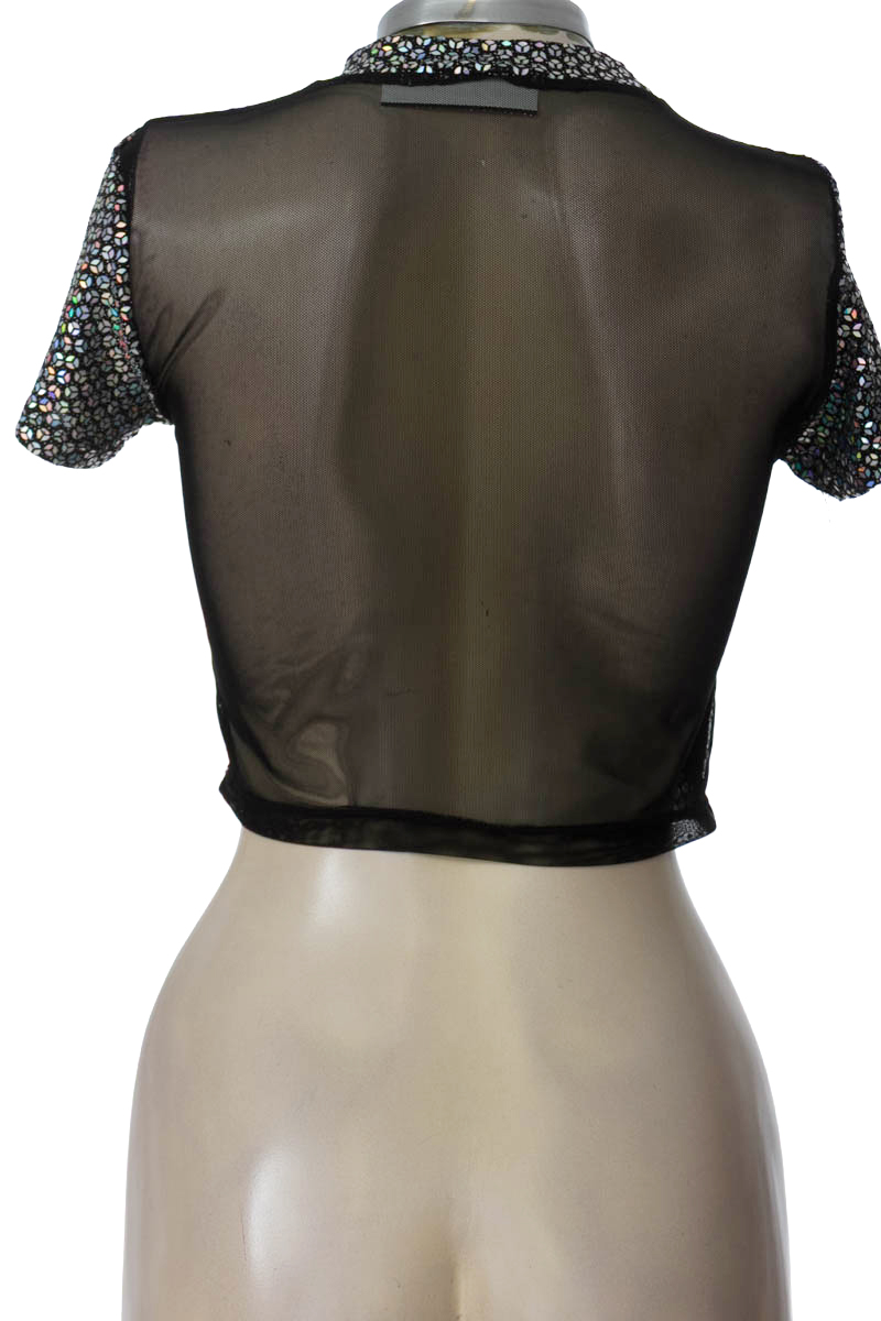 Top / Camiseta color Plateado - Closeando