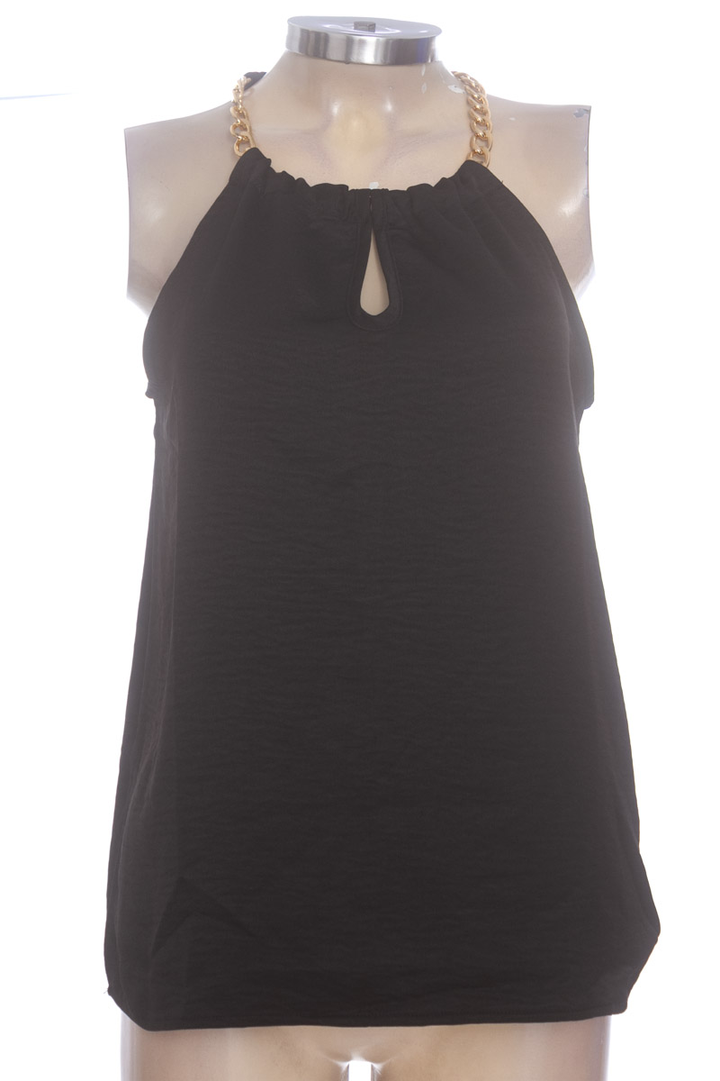 Top / Camiseta color Negro - Shein