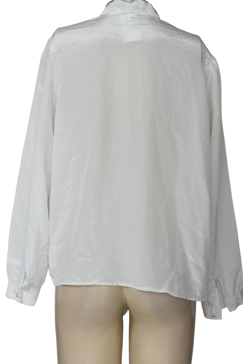 Blusa color Blanco - Closeando
