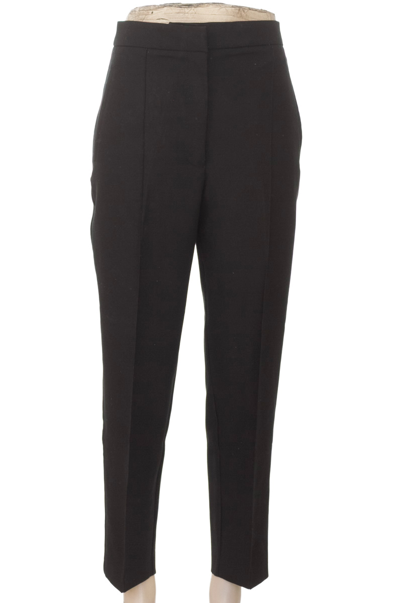 Pantalones color Negro - Zara