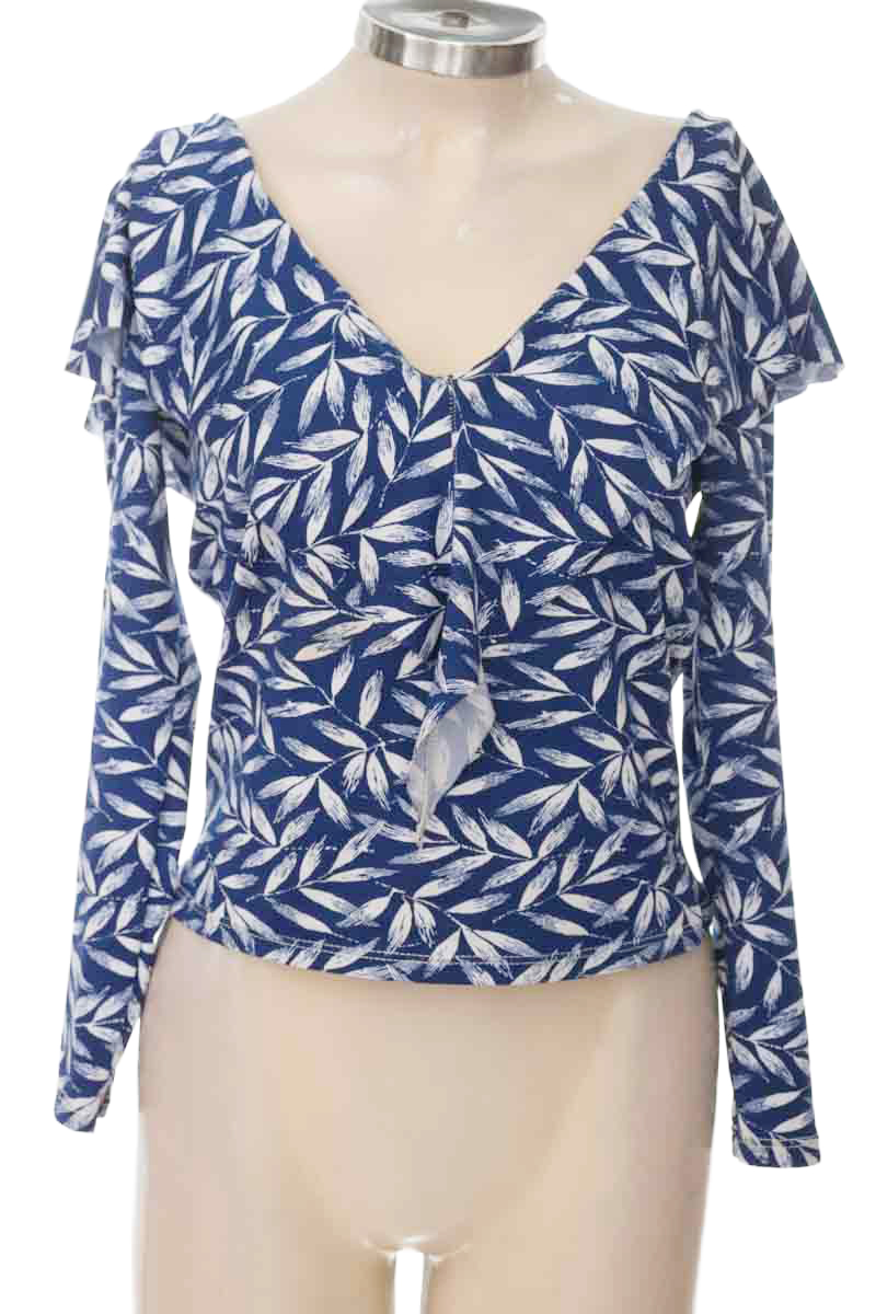 Top / Camiseta color Azul - Closeando