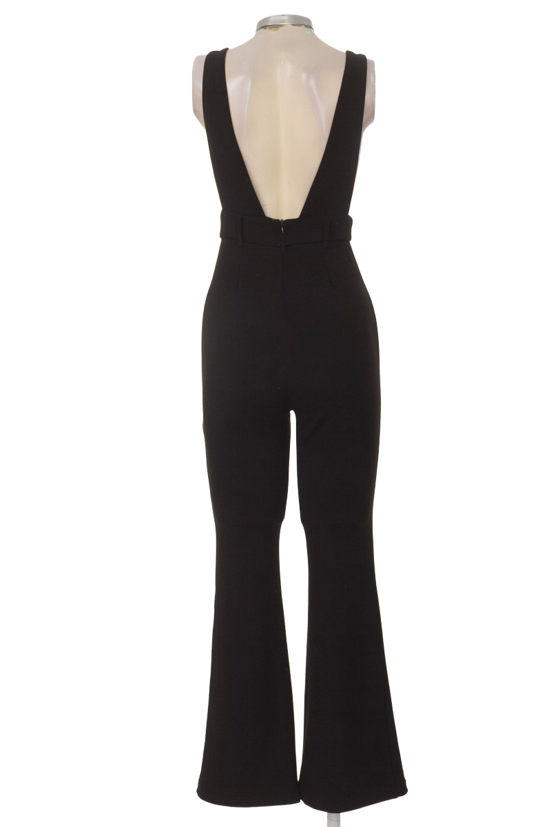 Vestido / Enterizo color Negro - Closeando