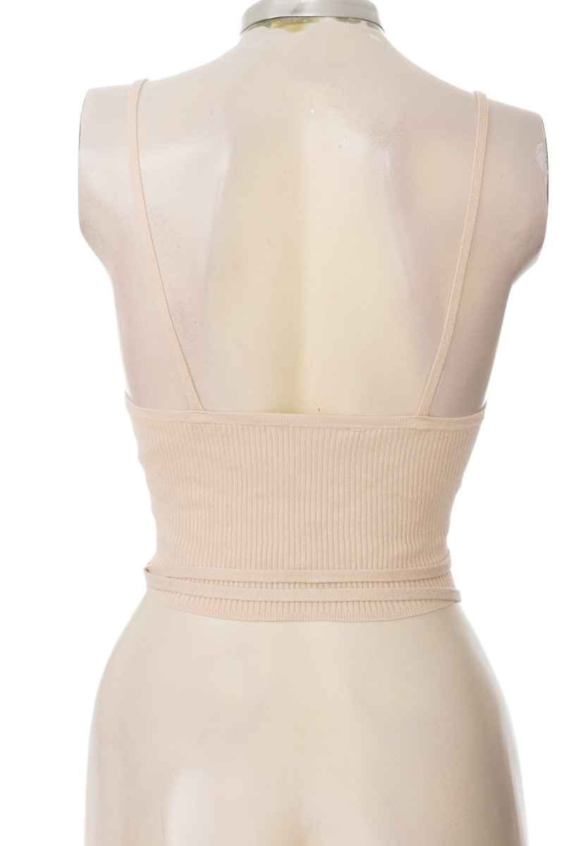 Top / Camiseta color Beige - Gef