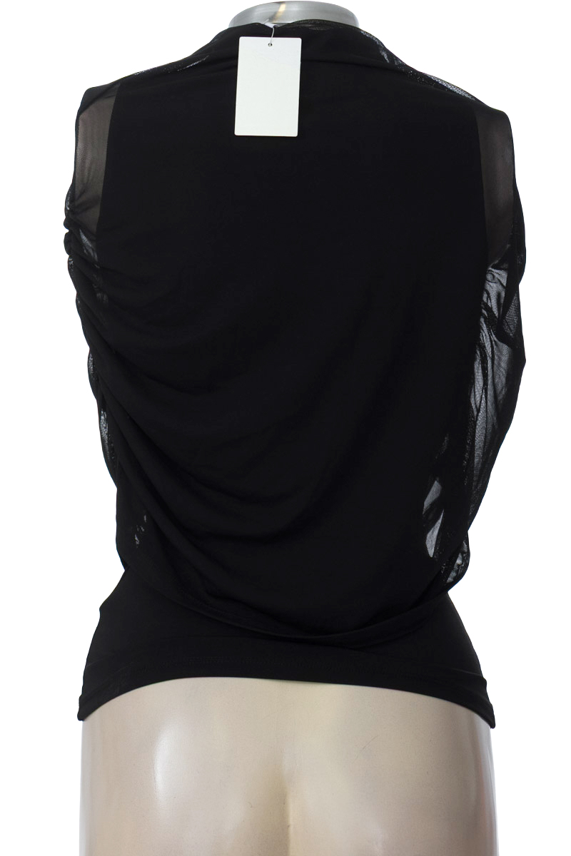 Top / Camiseta color Negro - Divided by H&M