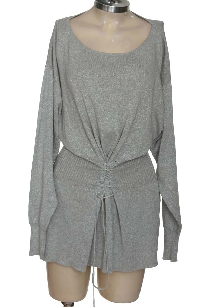 Vestido / Enterizo color Plateado - Studio F