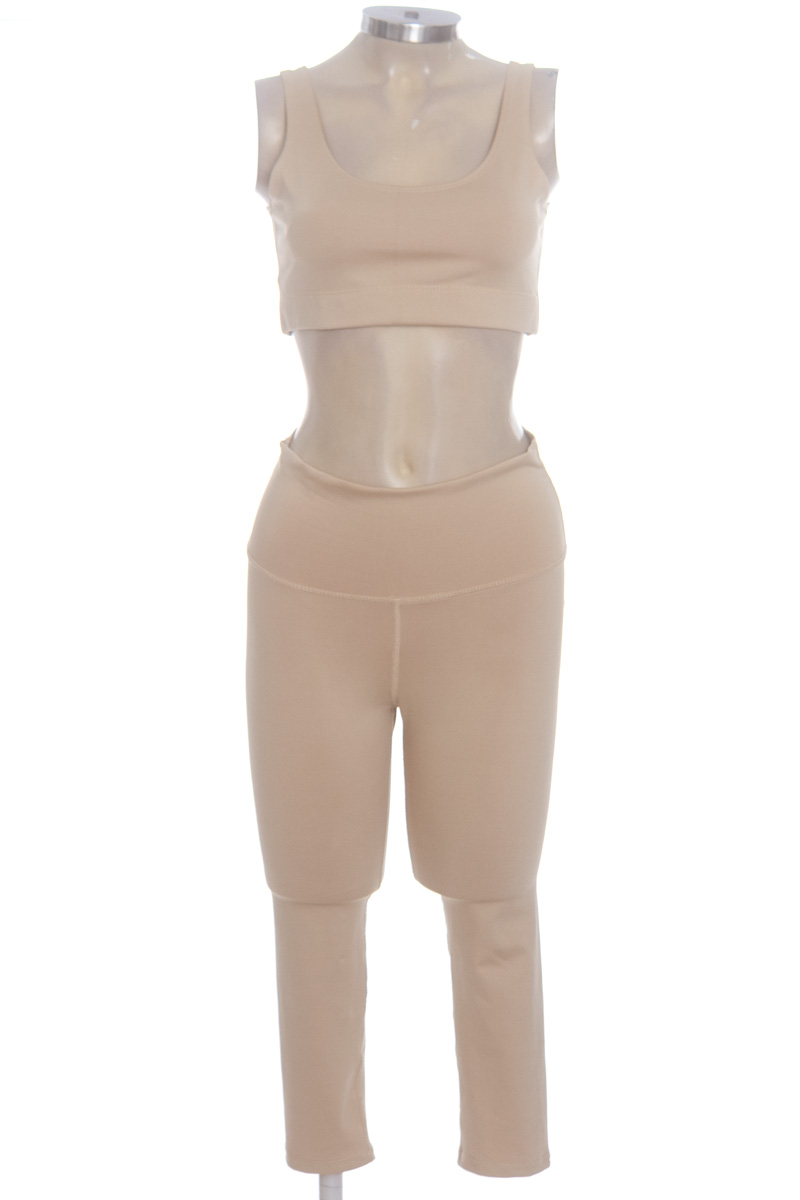 Ropa Deportiva / Salida de Baño color Beige - GreenFit
