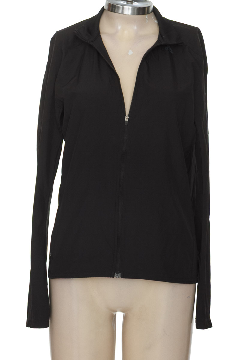 Ropa Deportiva / Salida de Baño color Negro - Adidas