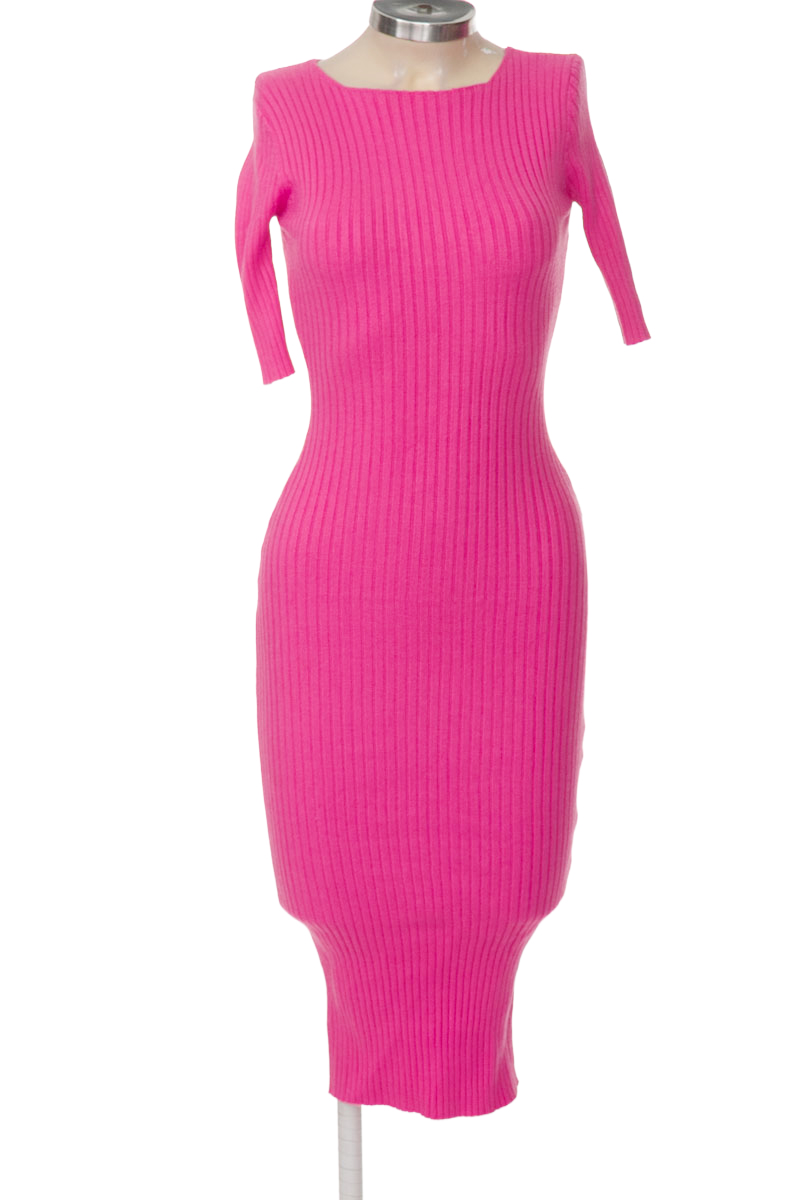 Vestido / Enterizo color Fucsia - Beulah