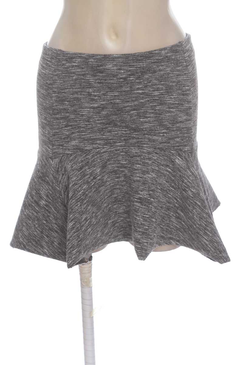 Falda color Gris - estradivarius