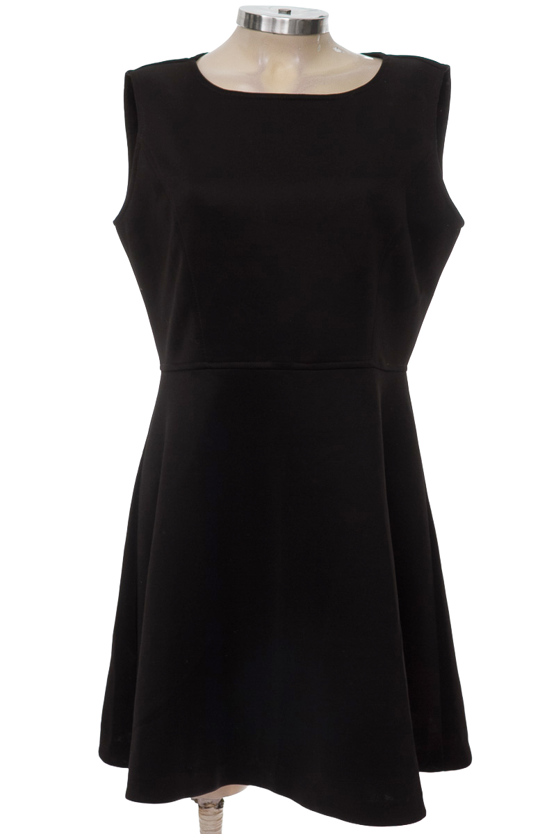 Vestido / Enterizo color Negro - Beso de Coco