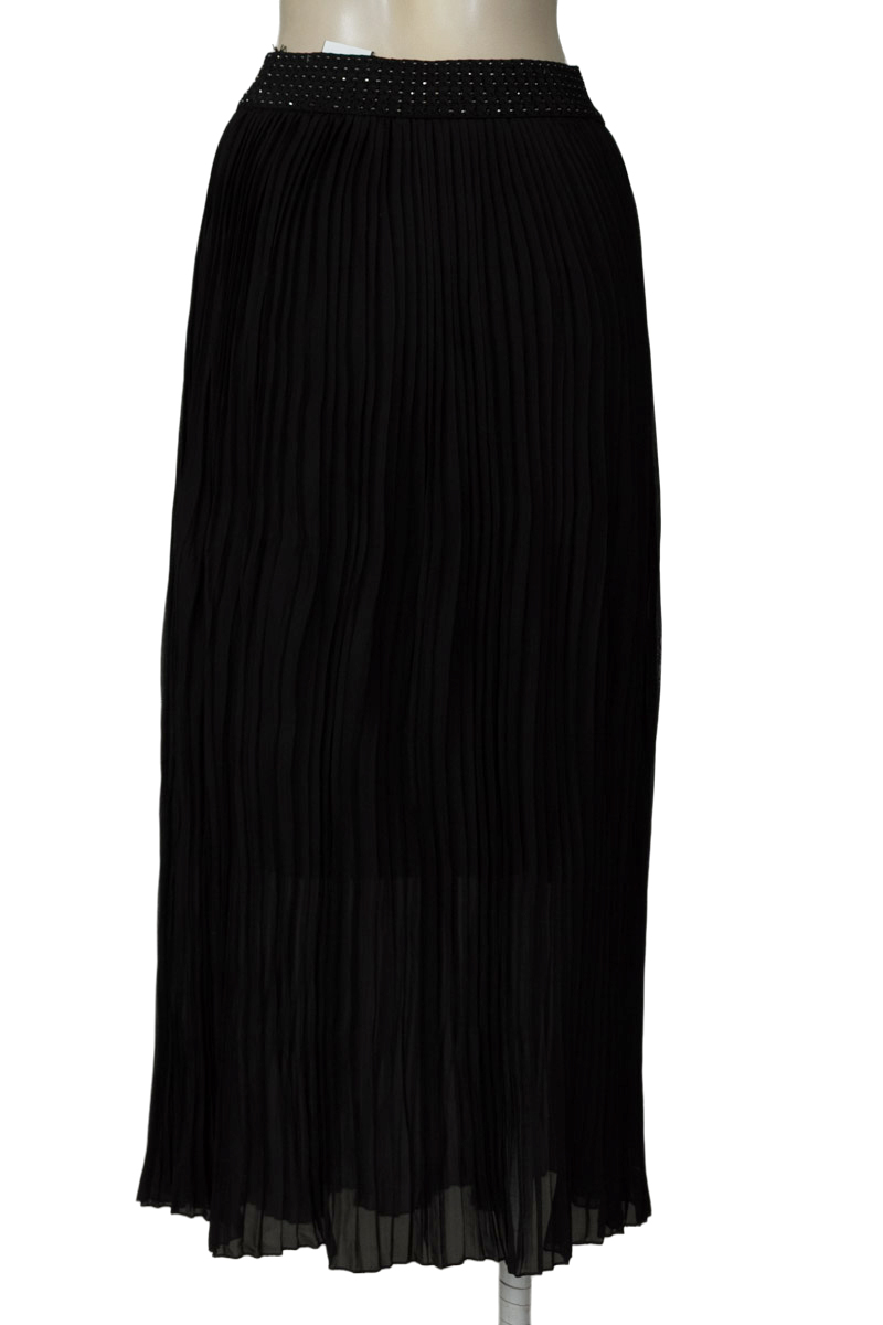 Falda color Negro - Closeando