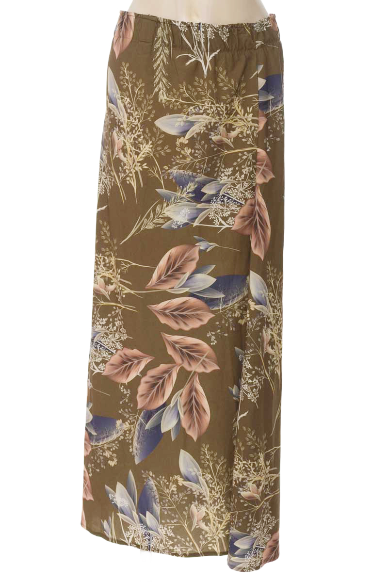 Falda color Verde - Closeando