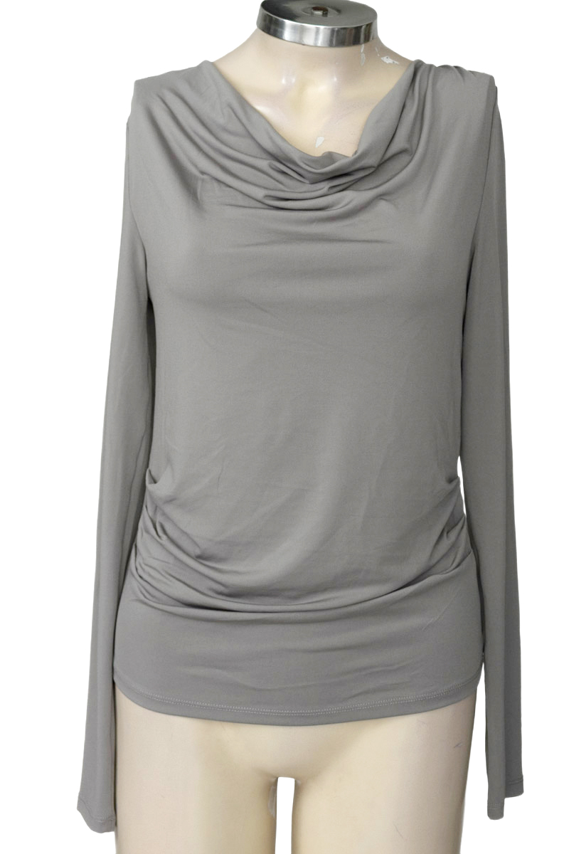 Top / Camiseta color Gris - Divided by H&M