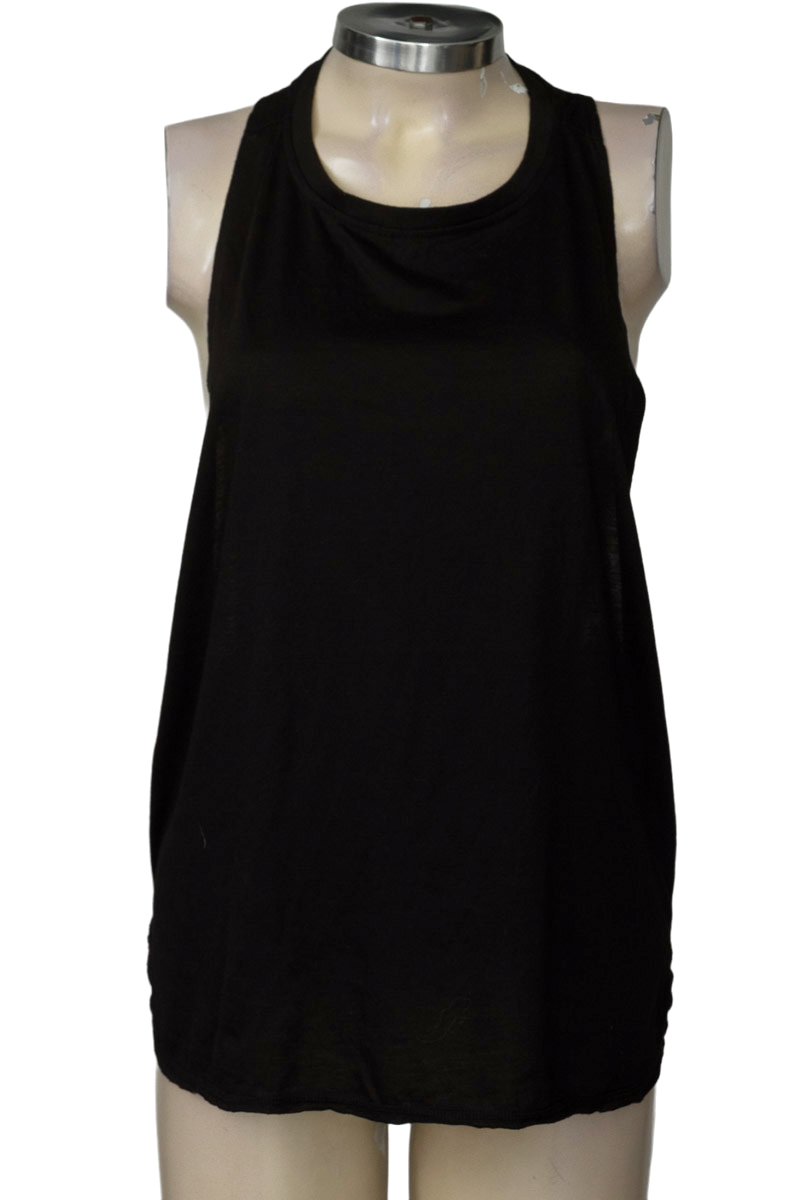 Ropa Deportiva / Salida de Baño color Negro - Closeando