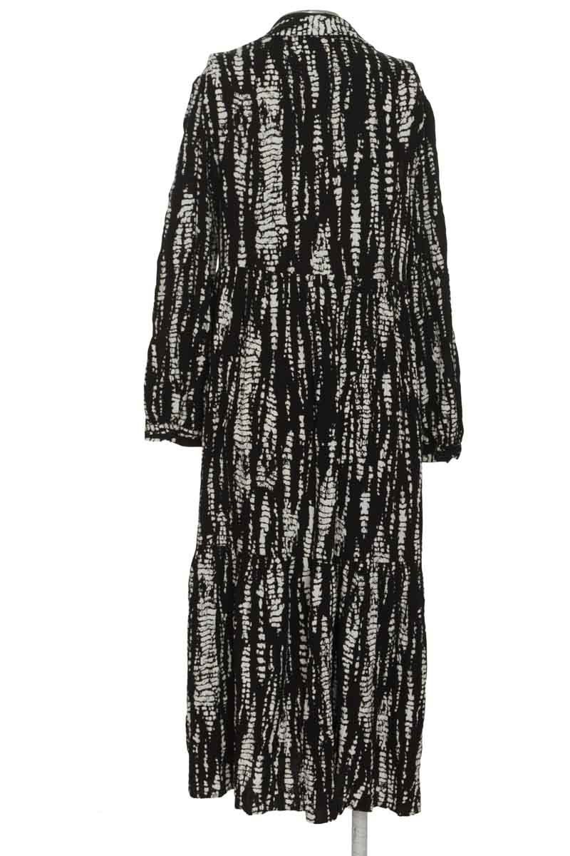 Vestido / Enterizo color Negro - University Club