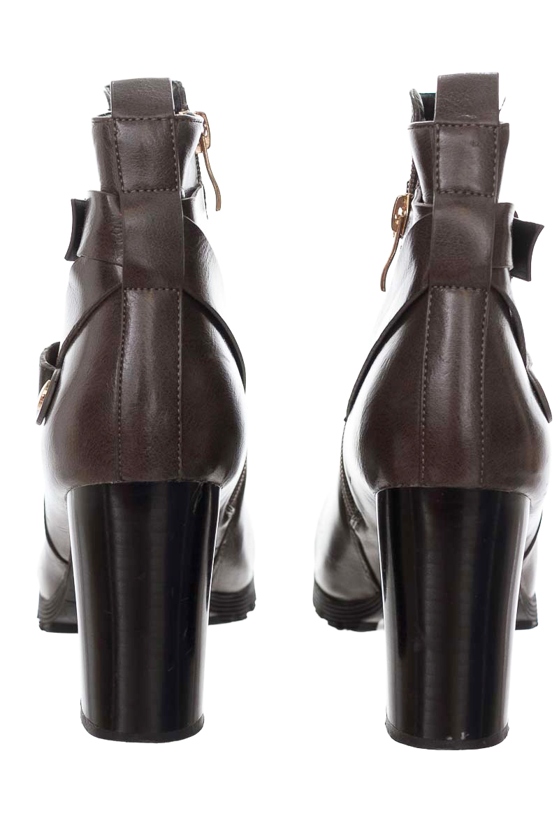 Zapatos color Café - Vía Spring