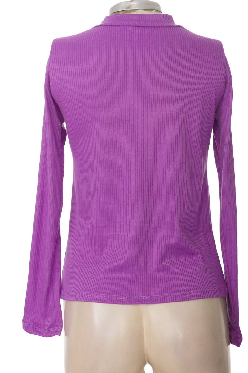 Sweater color Lila - Closeando