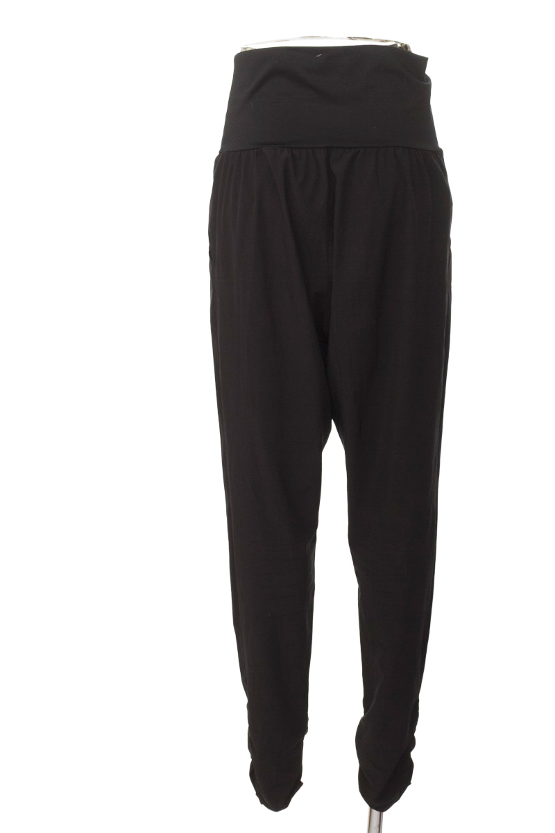 Pantalones color Negro - Closeando