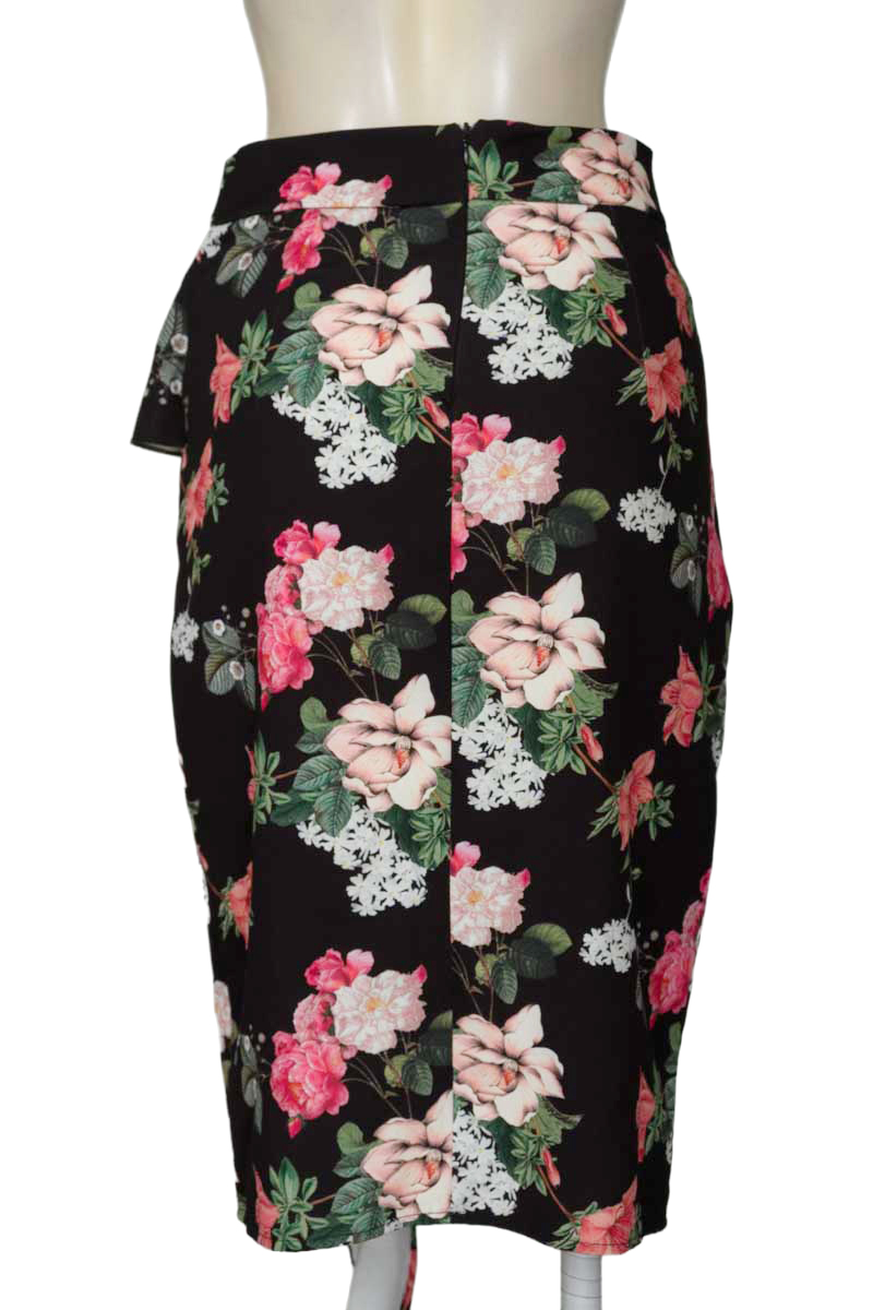 Falda color Negro - Basement