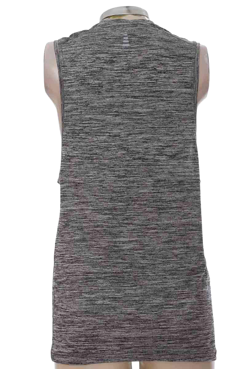 Ropa Deportiva / Salida de Baño color Gris - Seven Seven