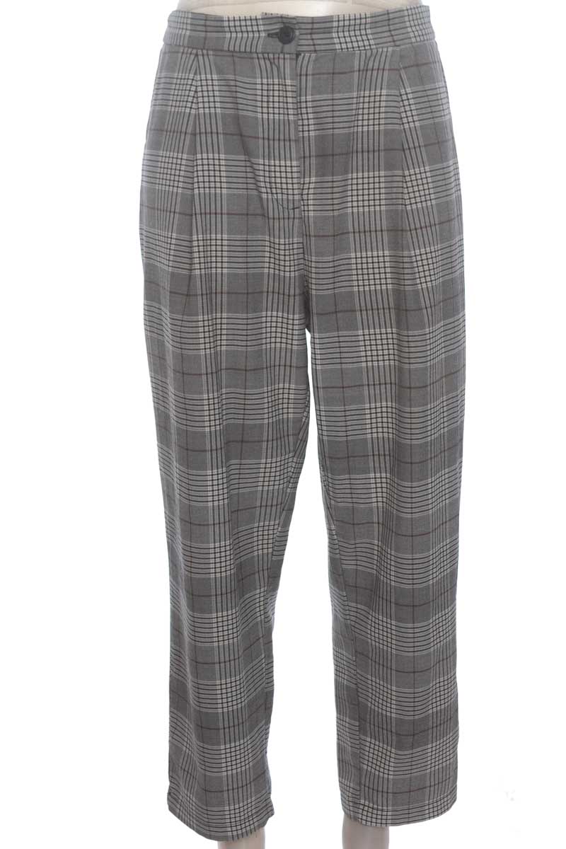 Pantalones color Gris - Divided by H&M