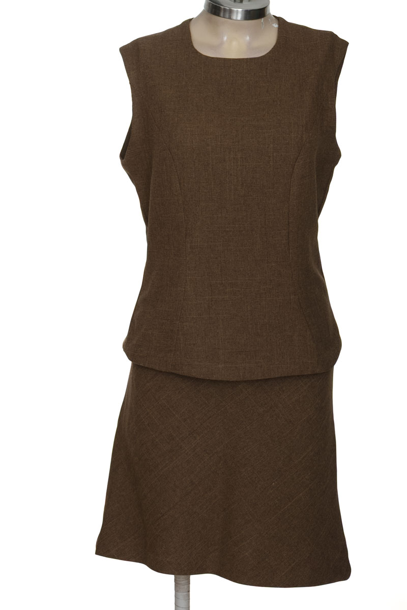 Vestido / Enterizo color Café - Closeando