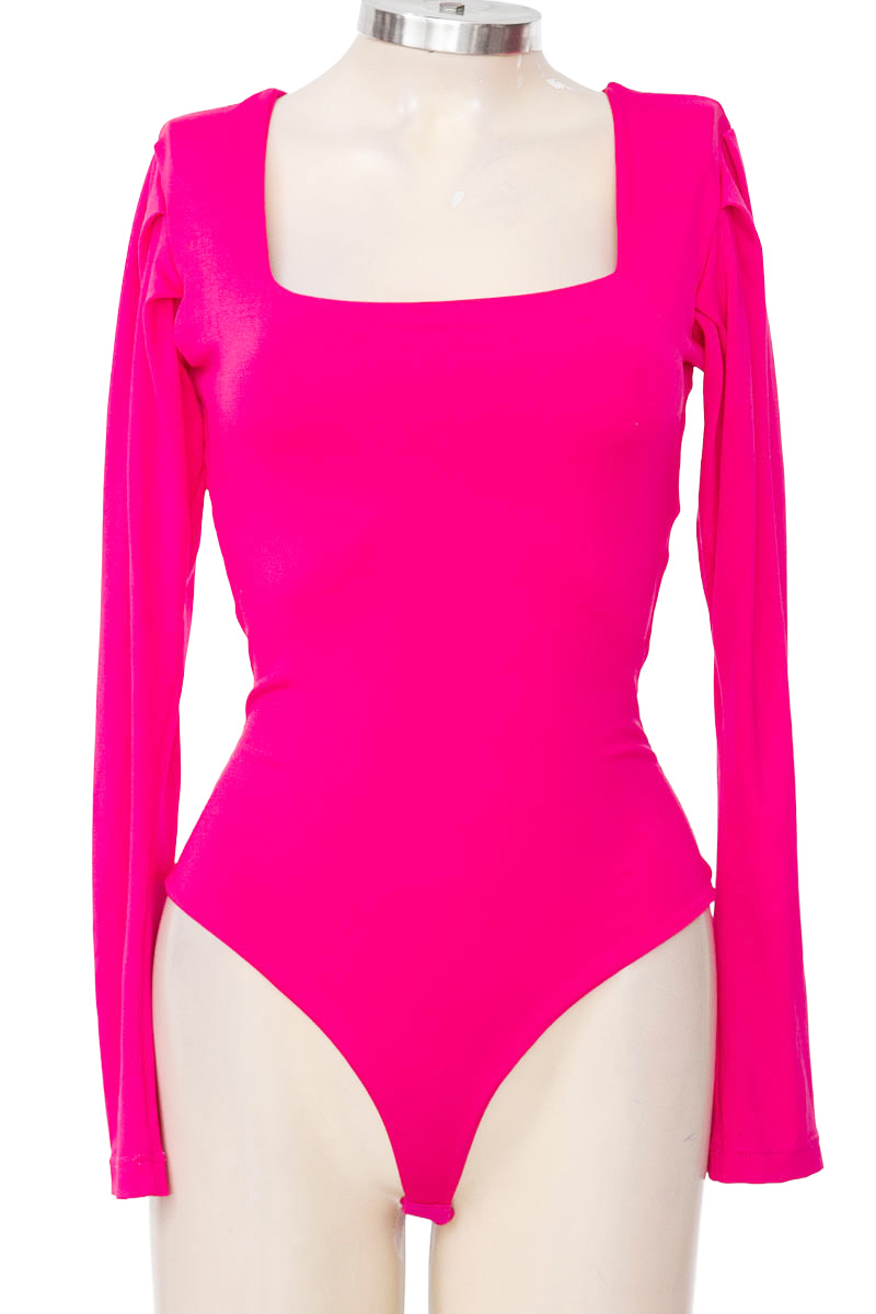 Top / Camiseta color Fucsia - Violeta New Fashion