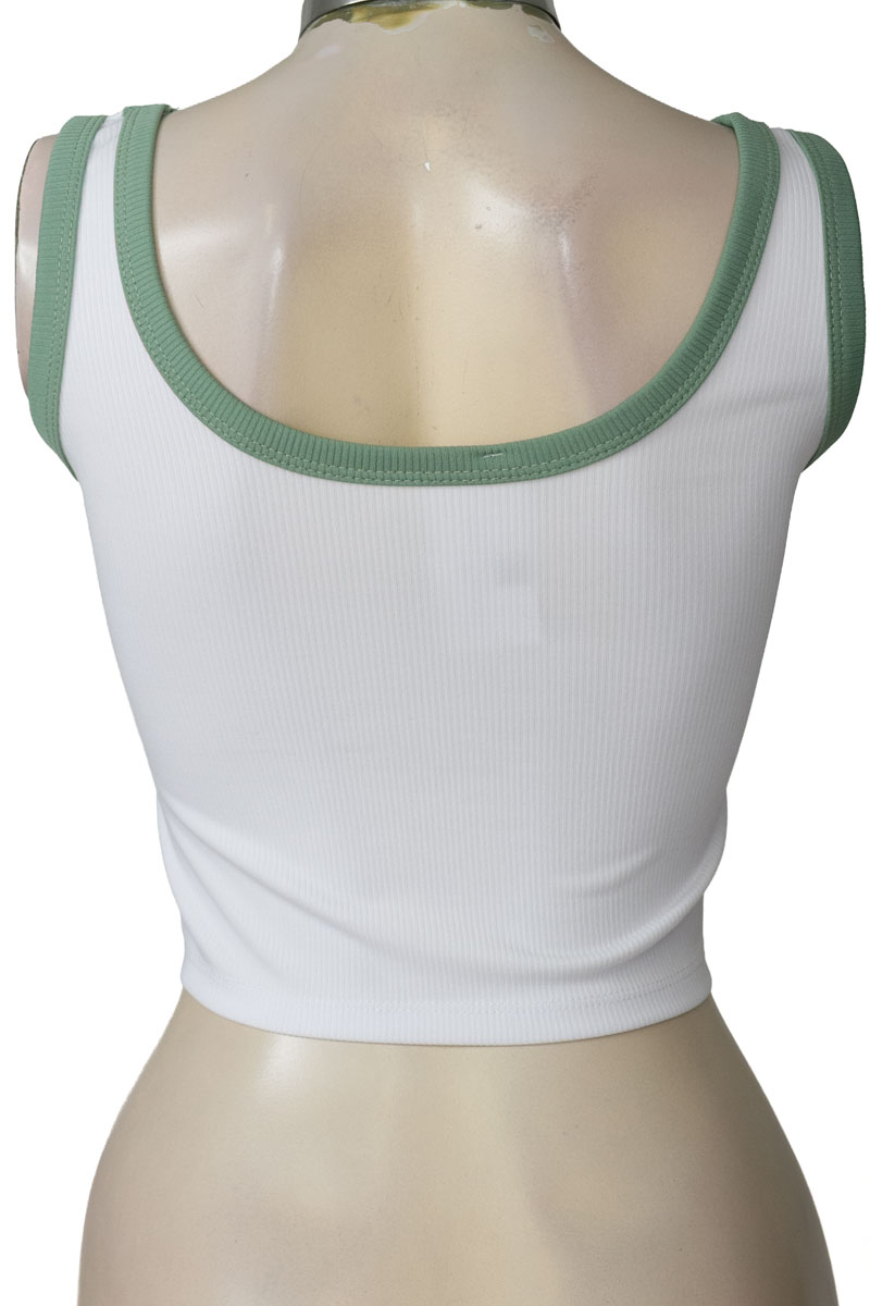 Top / Camiseta color Blanco - Closeando