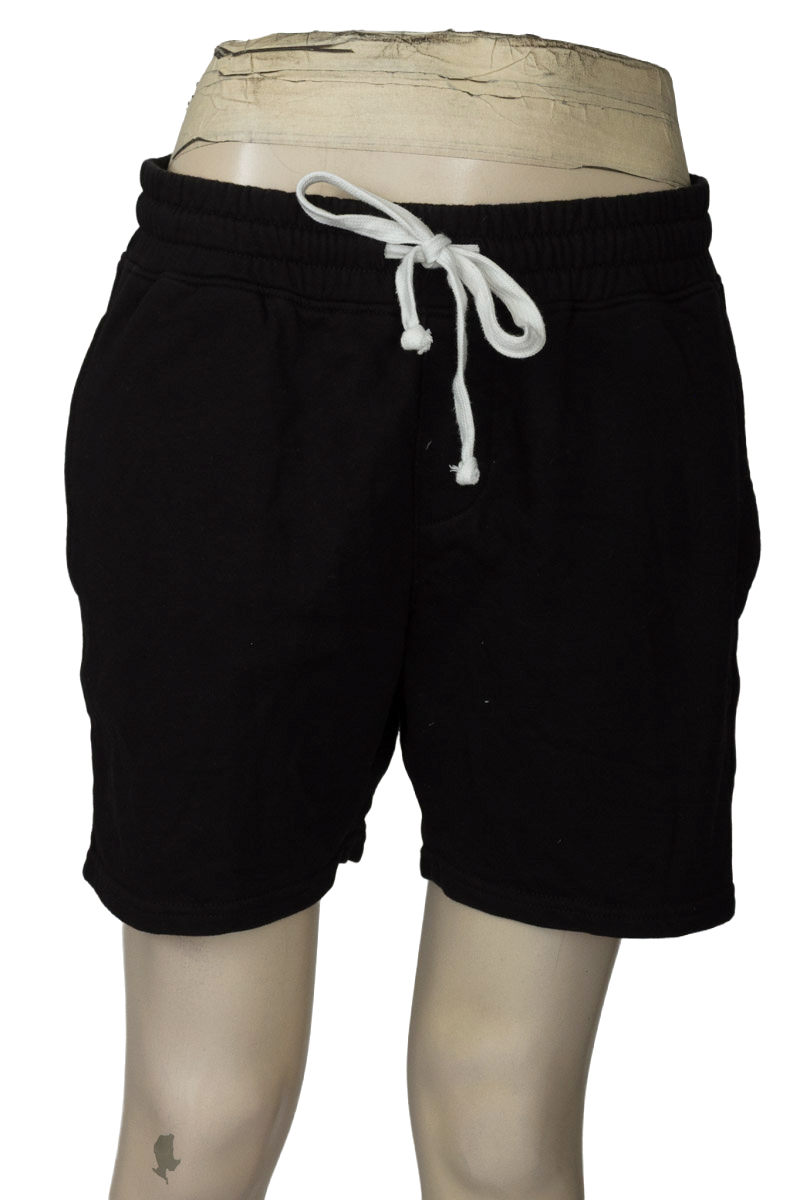 Short color Negro - Closeando