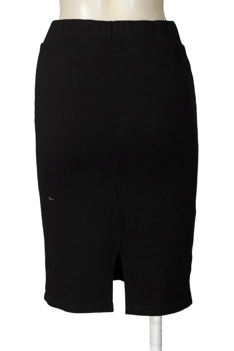 Falda color Negro - ELA