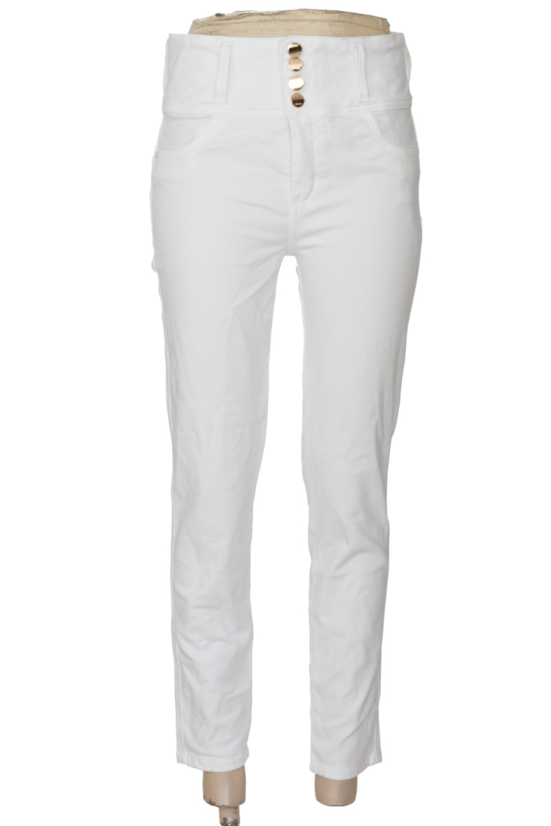 Pantalones color Blanco - Divina Collection