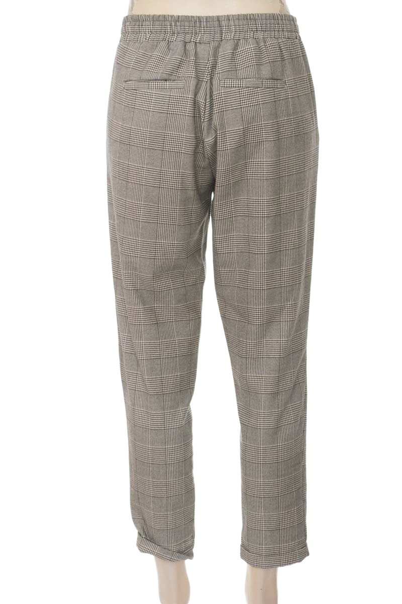 Pantalones color Gris - Bershka