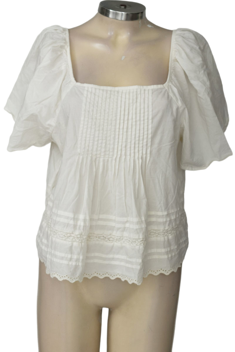Blusa color Blanco - Universal Thread