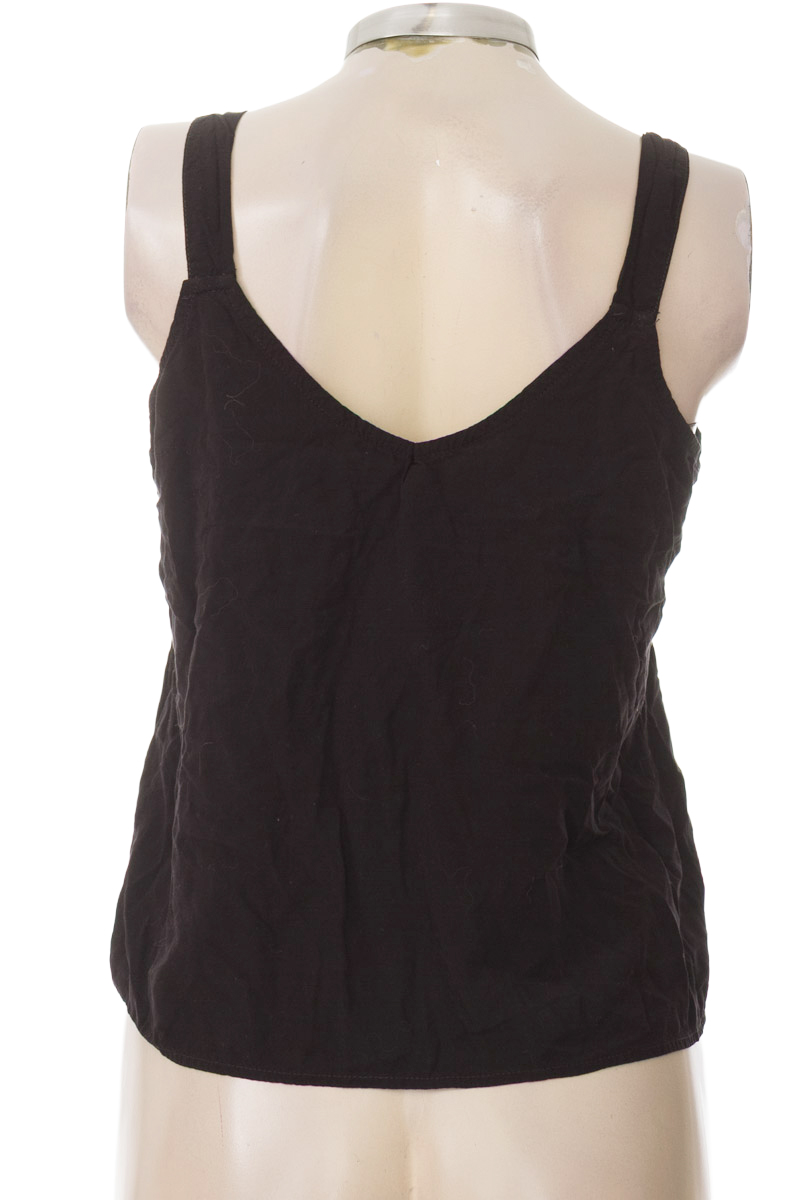 Top / Camiseta color Negro - Leonisa